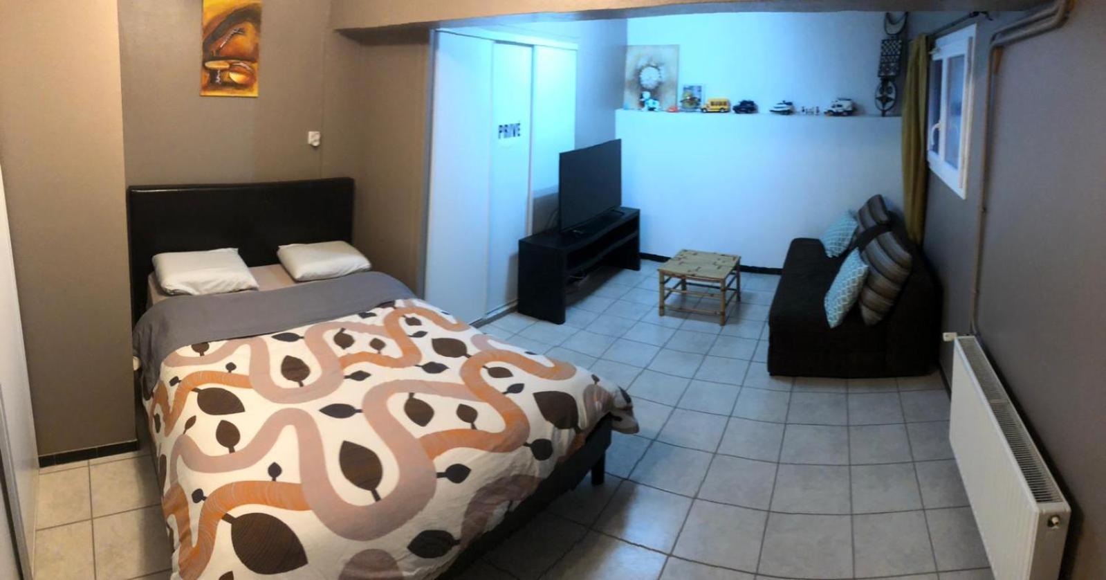 Comme A La Maison ! Chavanoz Екстер'єр фото